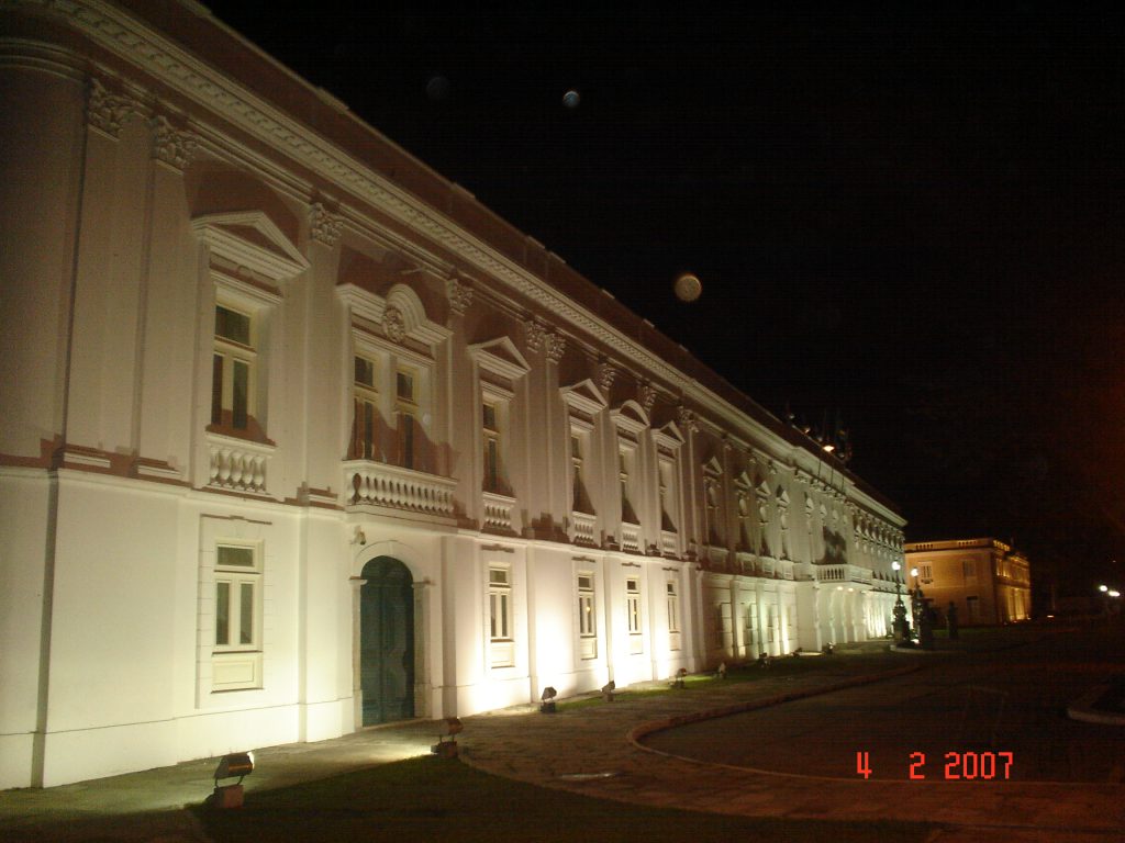 Férias em família - Palácio dos Leões, sede do governo do Maranhão