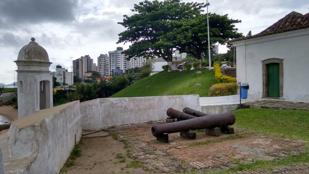 Canhões do Forte Santanna do Desterro, em Florianópolis