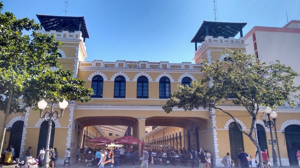 Mercado Público, é o ponto de partida para o passeio no centro histórico de Florianópolis