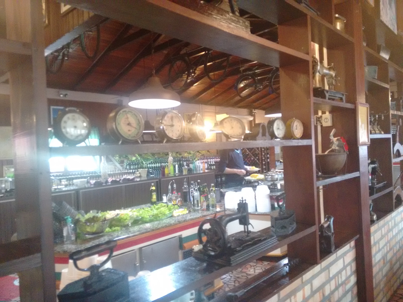 Conheça a Cantina Italiana, em Nova Trento Casa de Doda