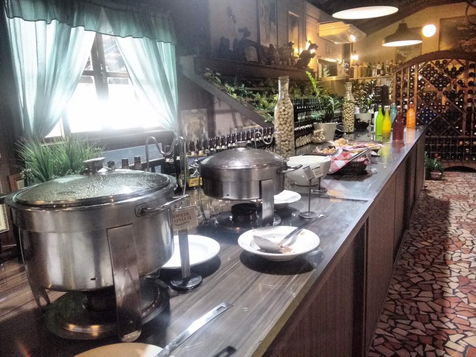 Conheça a Cantina Italiana, em Nova Trento Casa de Doda