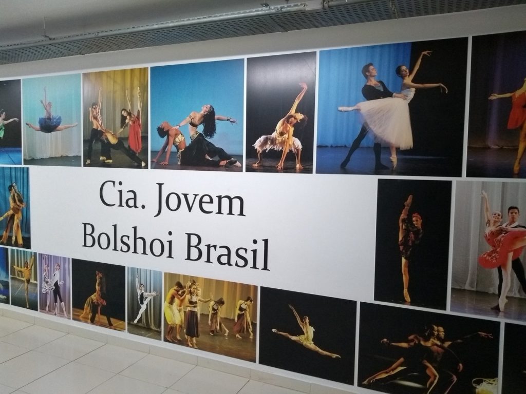 Escola Teatro Bolshoi, em Joinville