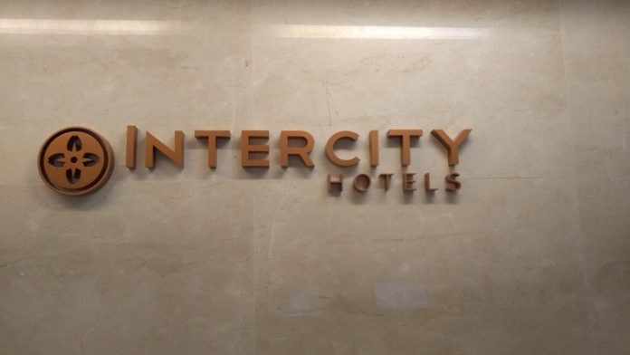 Hotel Intercity Curitiba